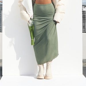 PrettyLittleThing Soft Rib Low Midaxi Skirt